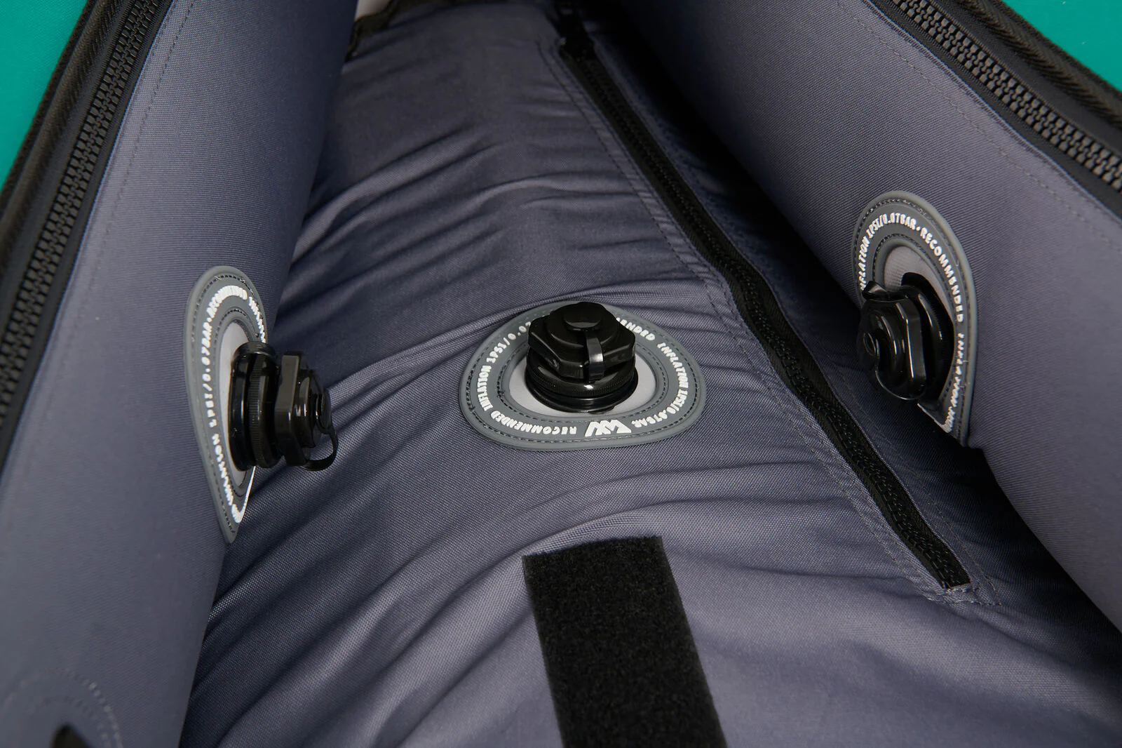 Aqua Marina LAXO 10'6" Inflatable Recreational Kayak - Image 16