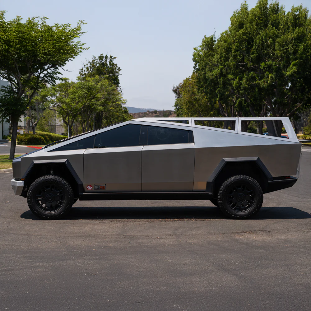 CYBERTRUCKco NEW RS2.0 Bed Rack - Image 3