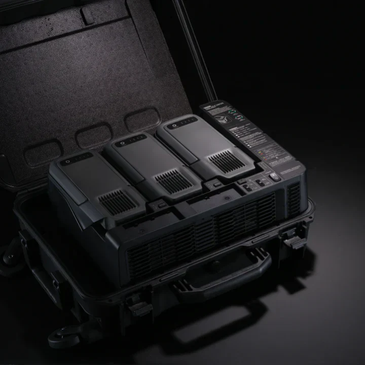 DJI BS100 Intelligent Battery Station - Image 6