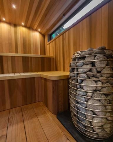 HUUM Hive Mini 6STU Pkg, 6.0kW Sauna Heater Package - Image 3