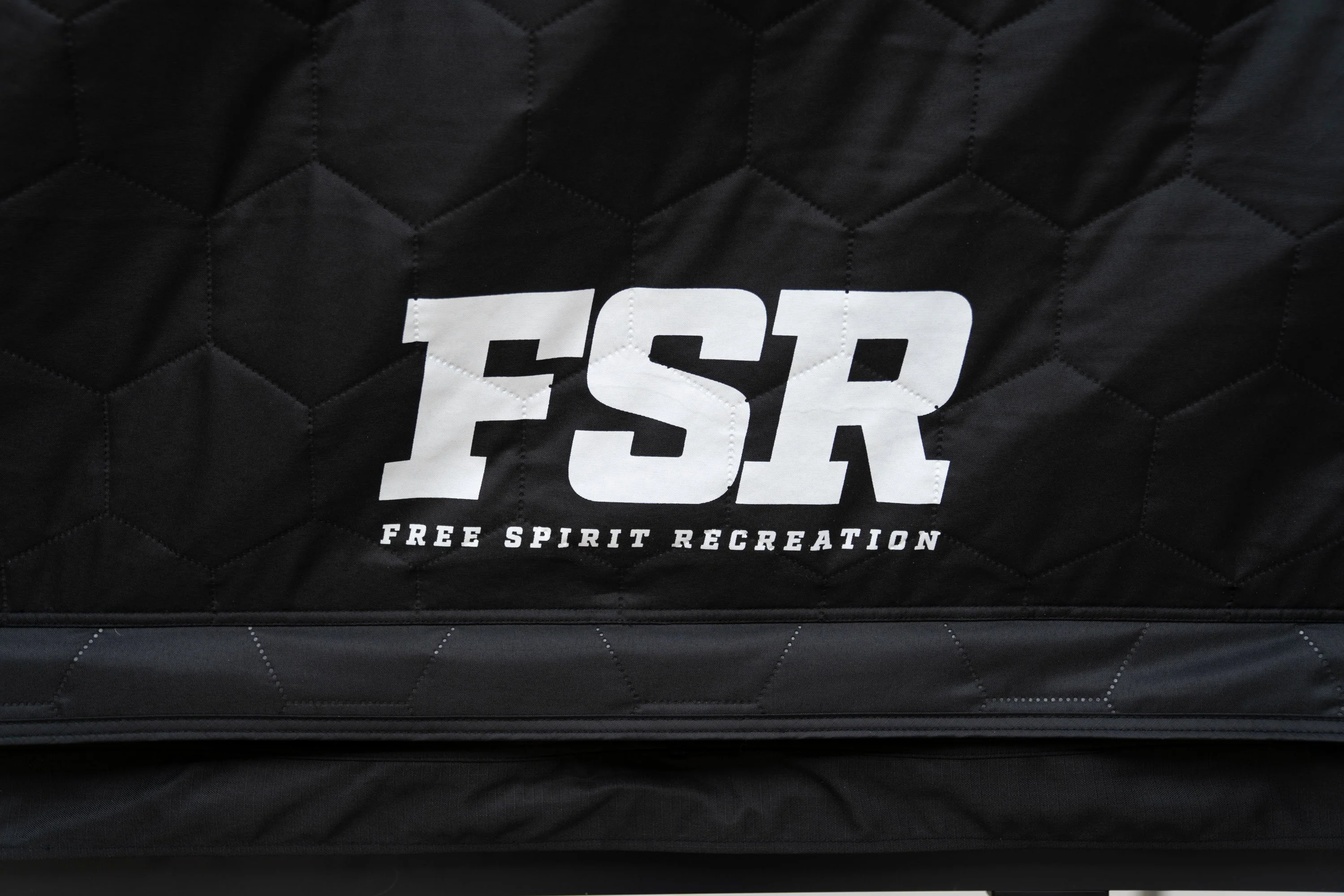 Freespirit Recreation Kali King - Rooftop tent - Image 27