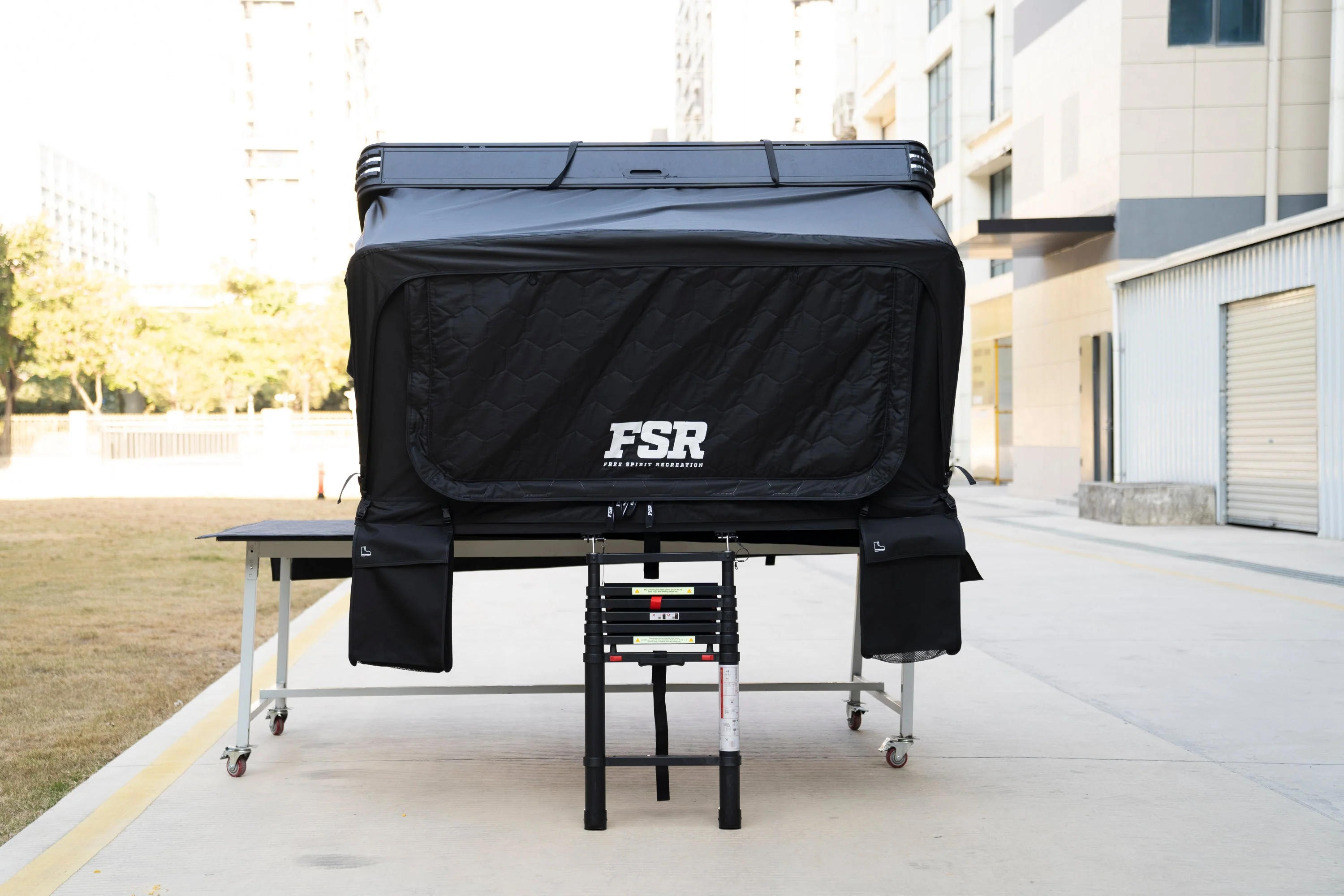 Freespirit Recreation Kali King - Rooftop tent - Image 7