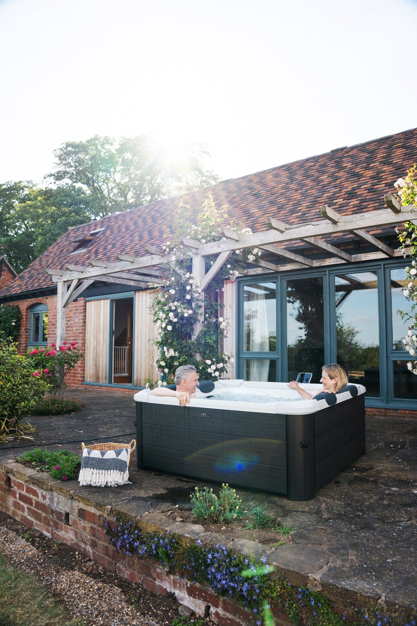 MSpa Oslo - Frame Series Hot Tub | 6 Person - Image 10